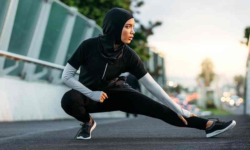 modest workout clothes