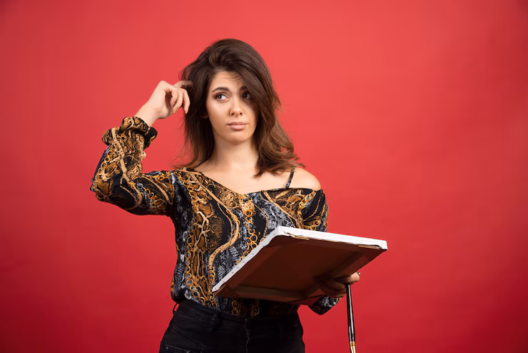 Who Is Mariana Holert? The Life and Rise of a Modern Talent